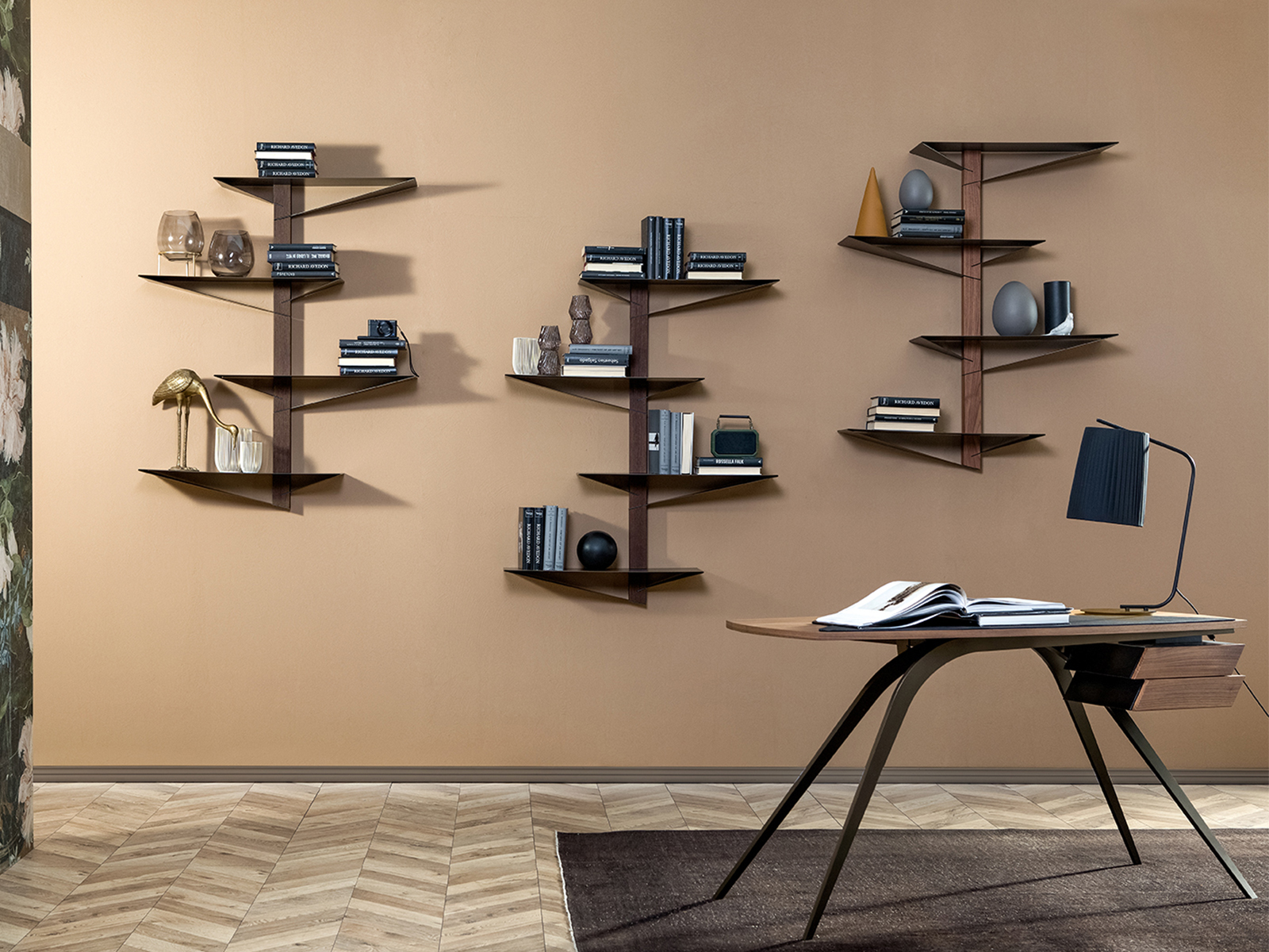 Madia Libreria Albatros Tonin Casa, struttura noce canaletto